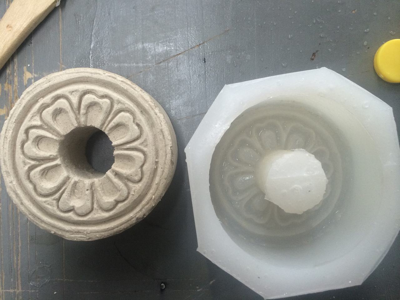固化好的硅膠模具放置多久不能用了？